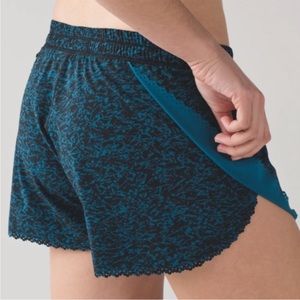 Lululemon beat heat shorts